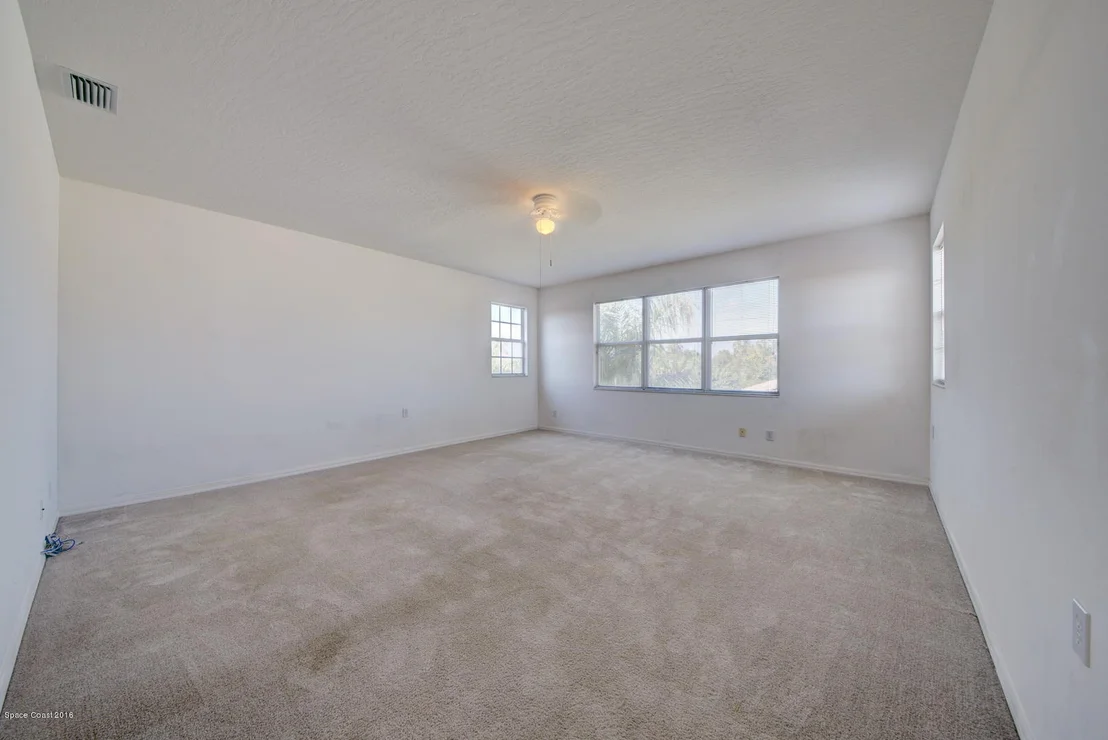 Photo of 3516 Peninsula Circle