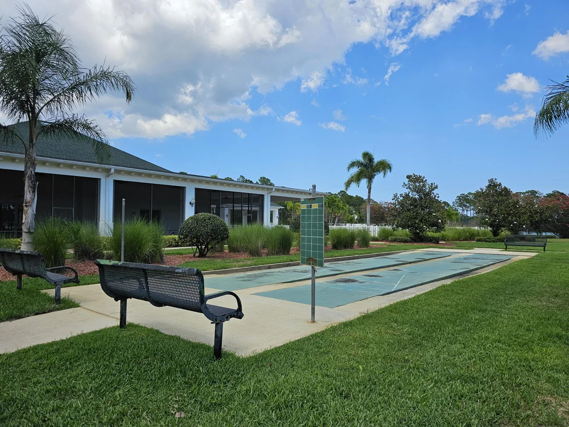 Photo of 325 Abernathy Circle
