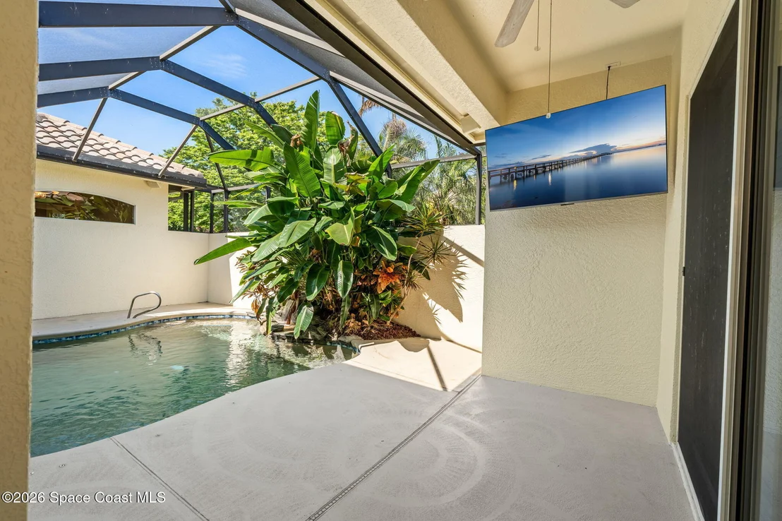 Photo of 162 Whaler Drive