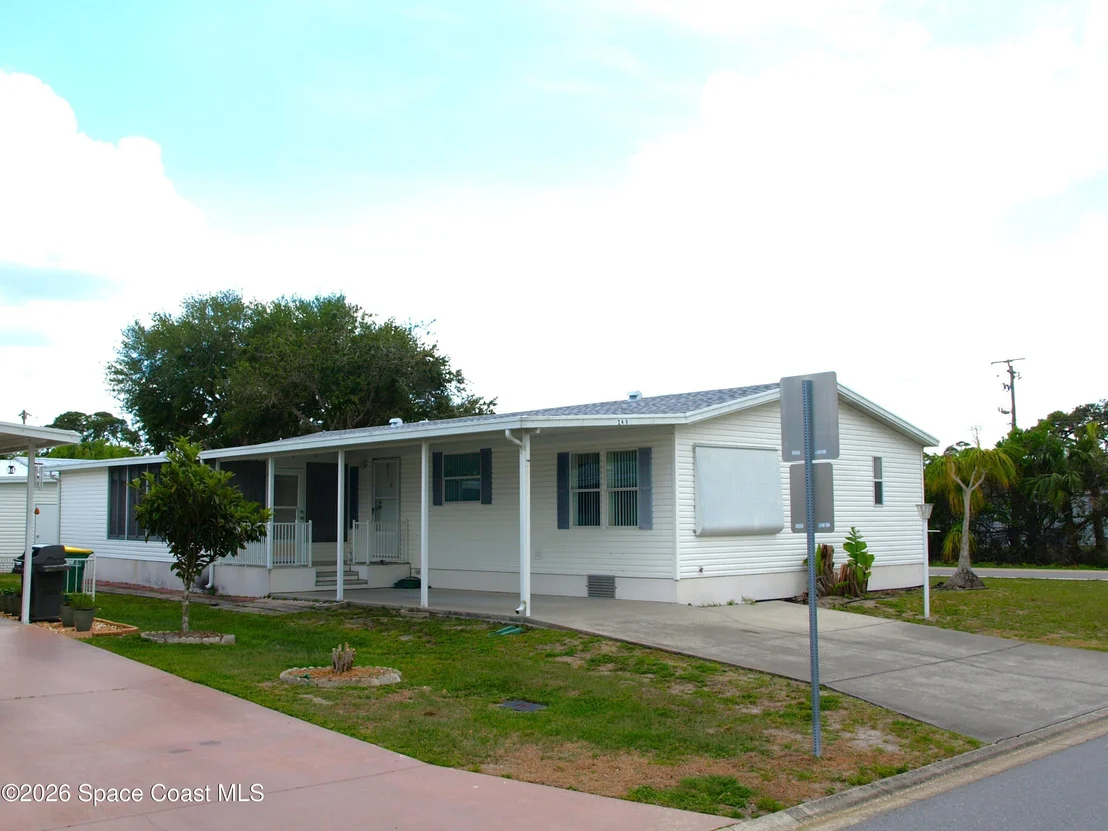 Photo of 249 Kiwi Drive