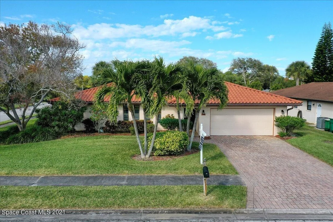 Photo of 350 Cherry Drive