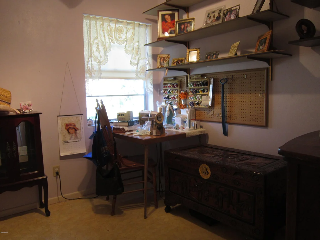 Photo of 311 Avenida De La Vista