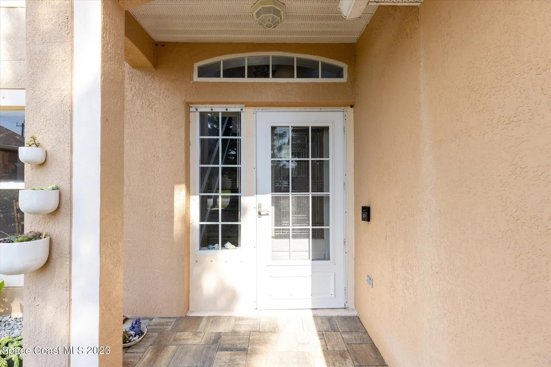 Photo of 2120 Myla Lane