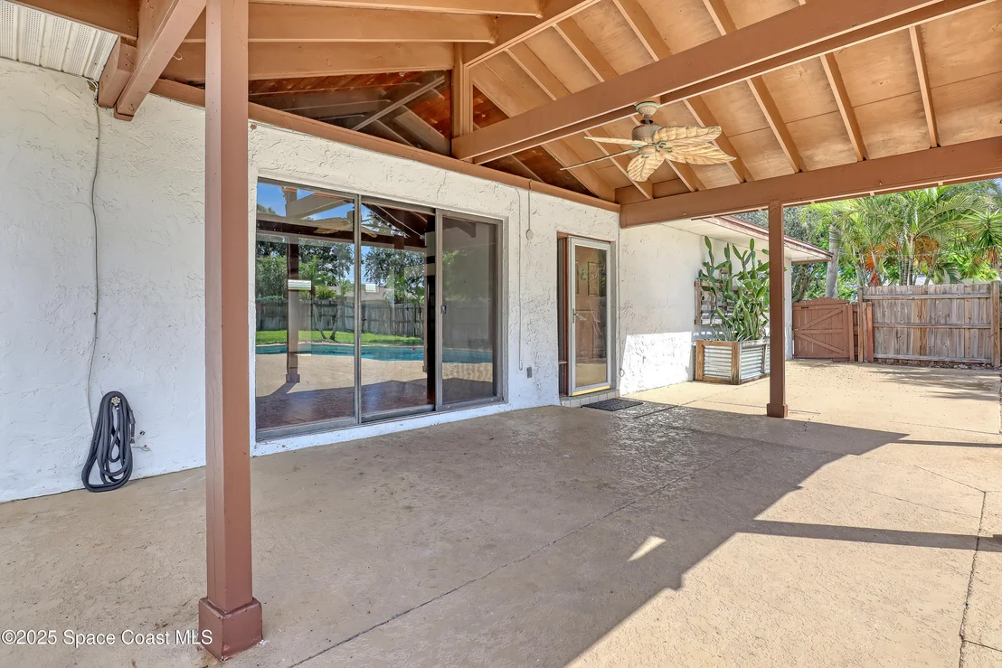 Photo of 210 Applewood Circle