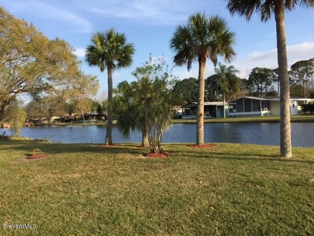 Photo of 4353 Twin Lakes Drive