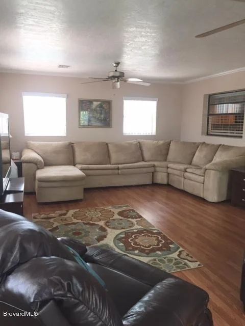 Photo of 899 Jamestown Drive