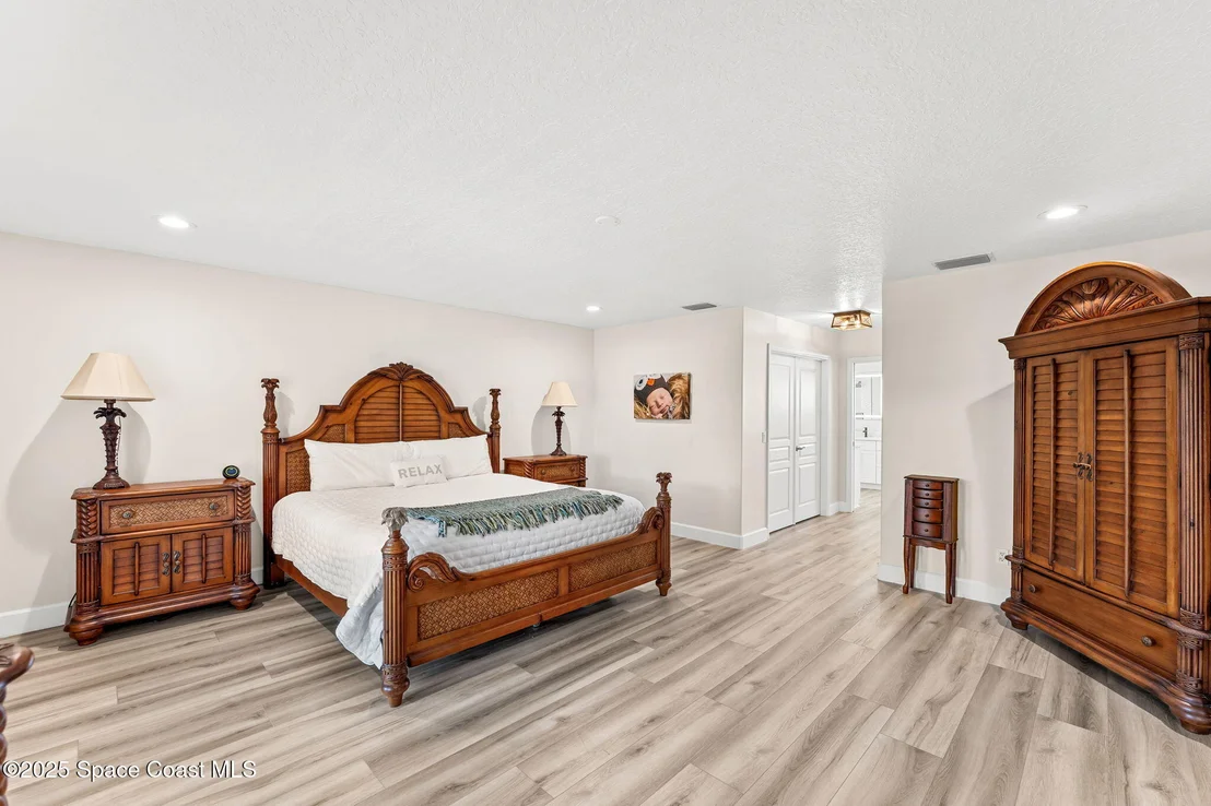 Photo of 5055 Ocean Beach Boulevard