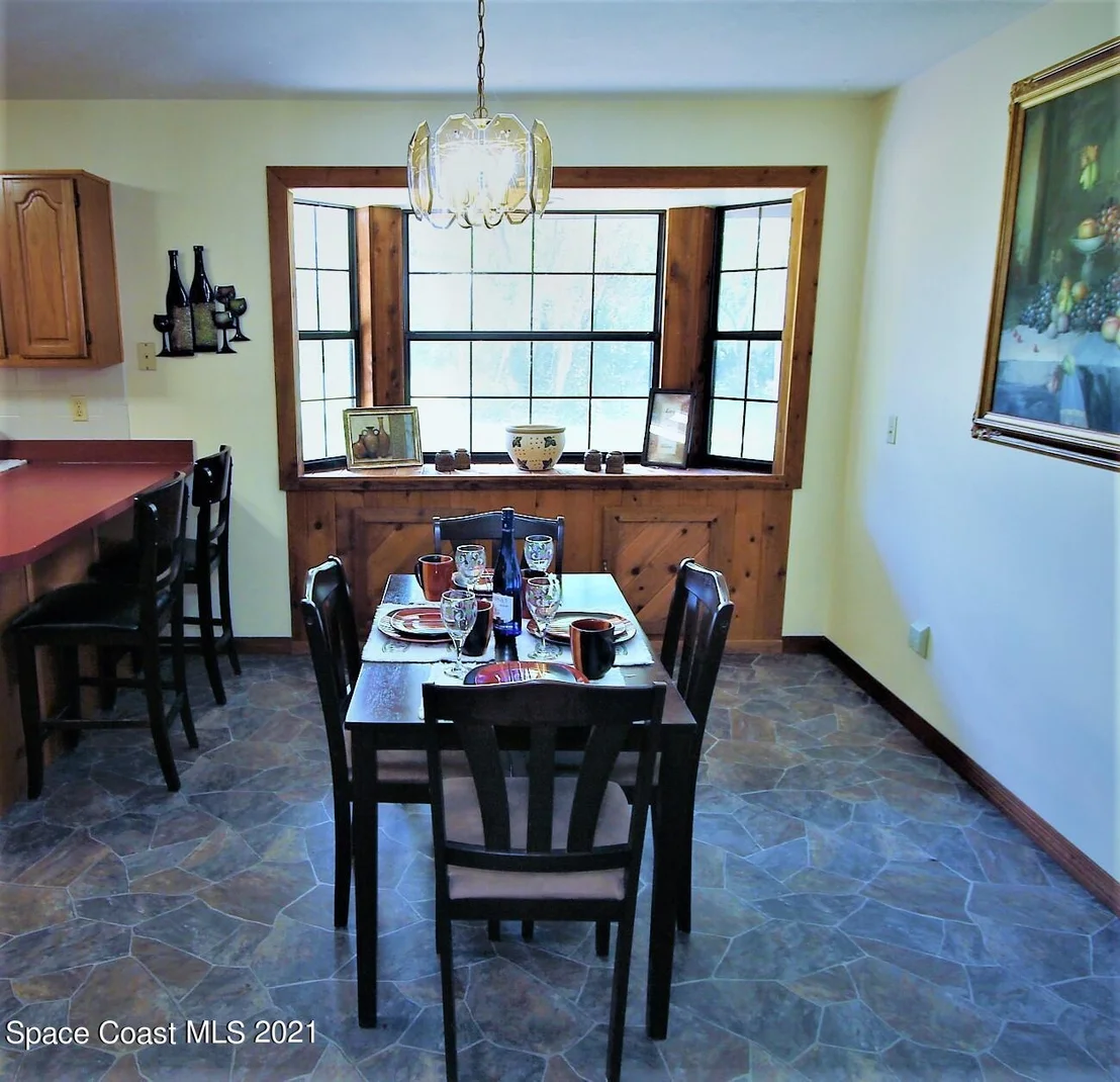 Photo of 4600 Burkholm Road