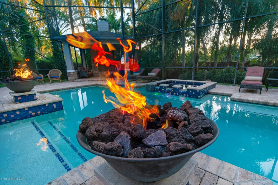 Photo of 5905 Newbury Circle