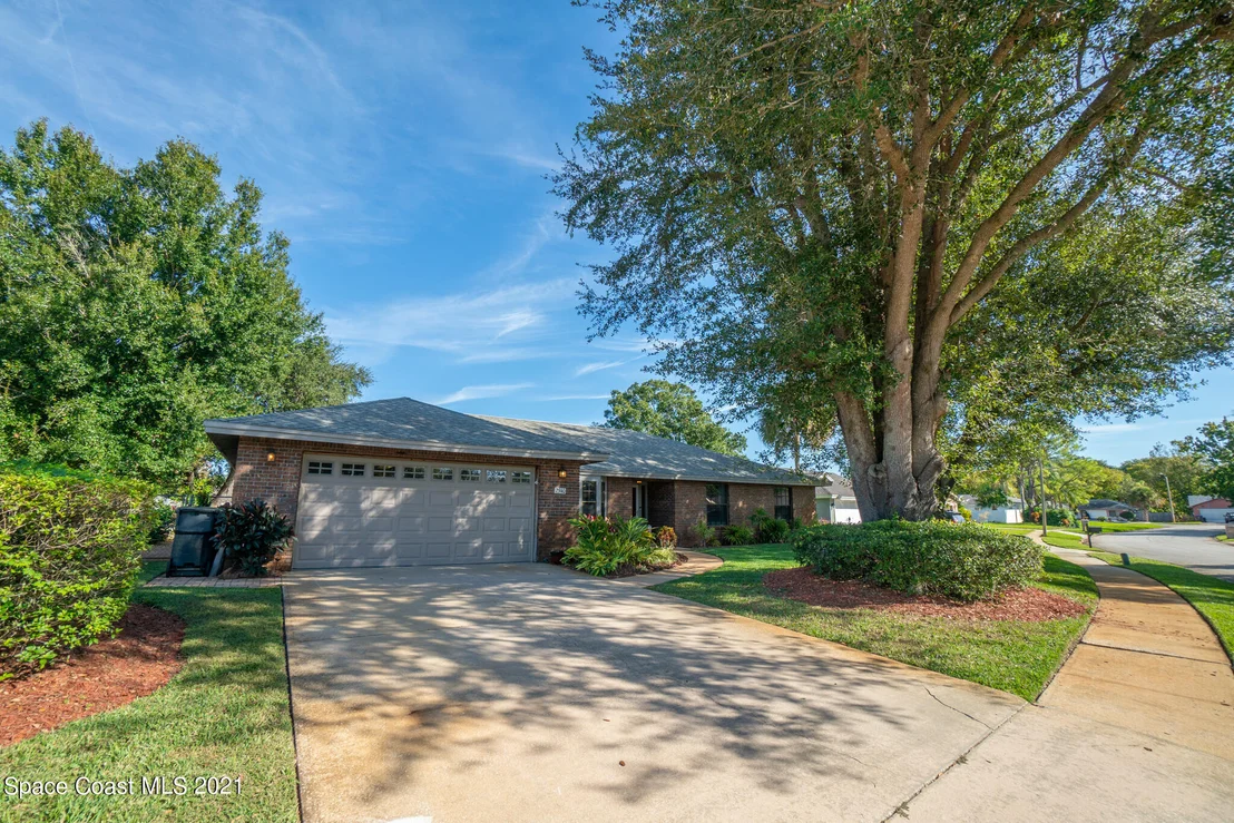 Photo of 2940 Jacaranda Trail