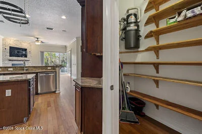 Photo of 2205 Arnold Lane