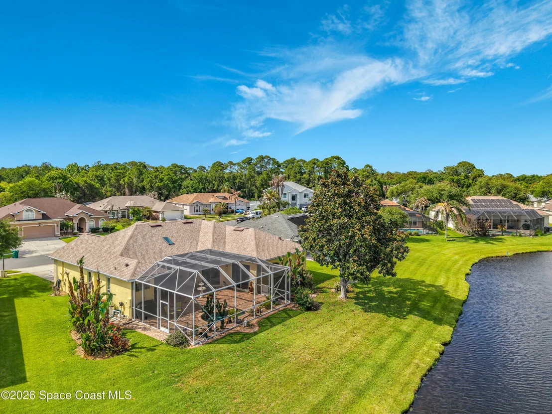 Photo of 1670 Whitman Drive