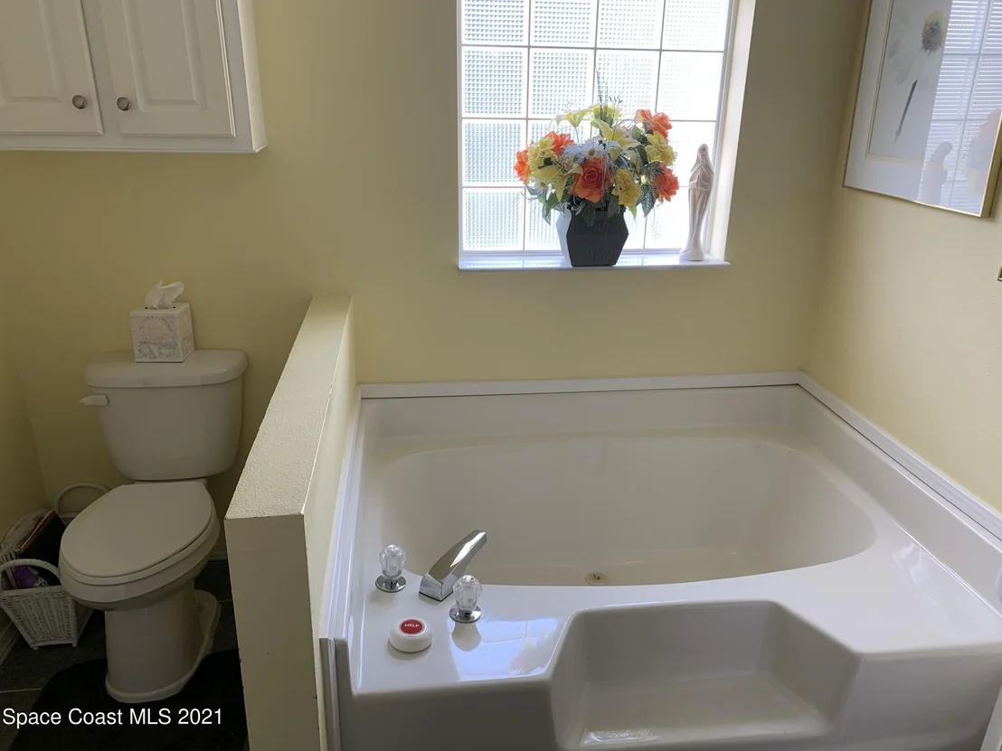 Photo of 112 Scenic Drive