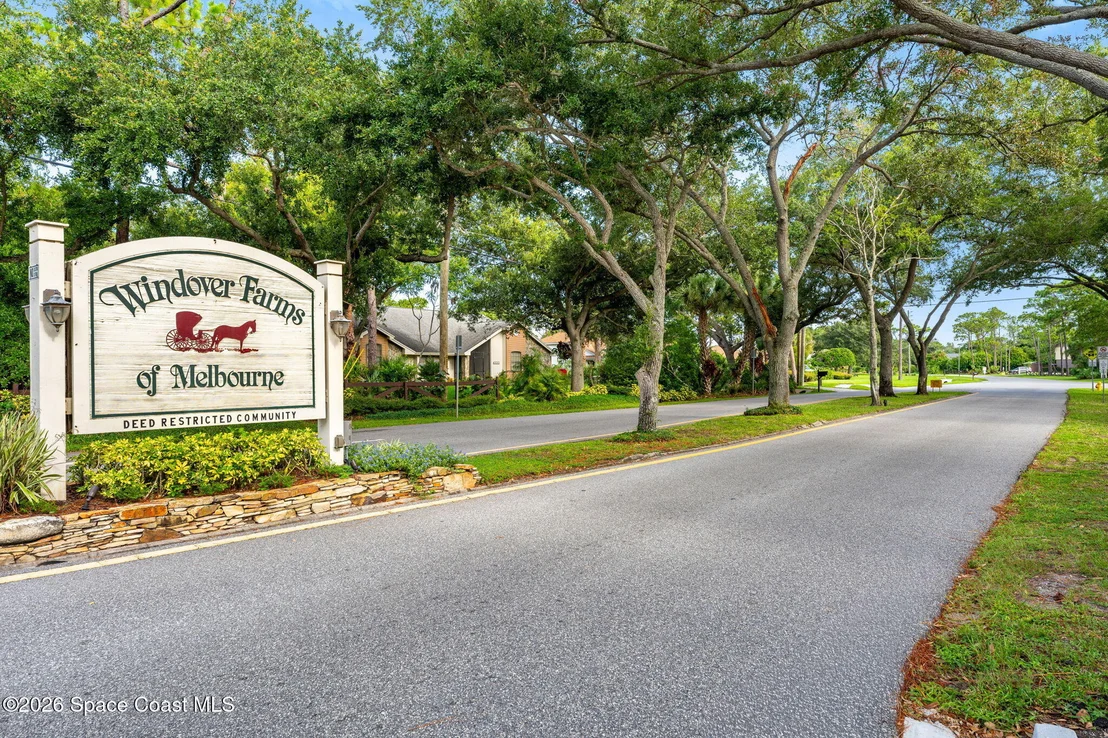 Photo of 4508 Canard Road