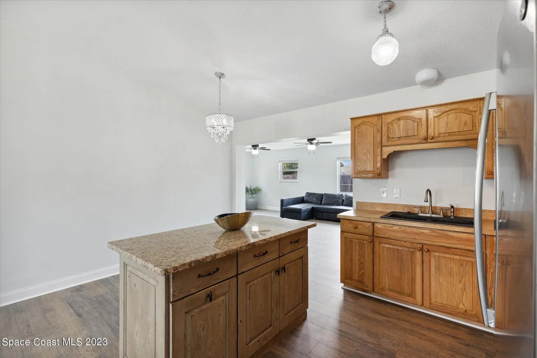 Photo of 3105 Abbott Avenue NE