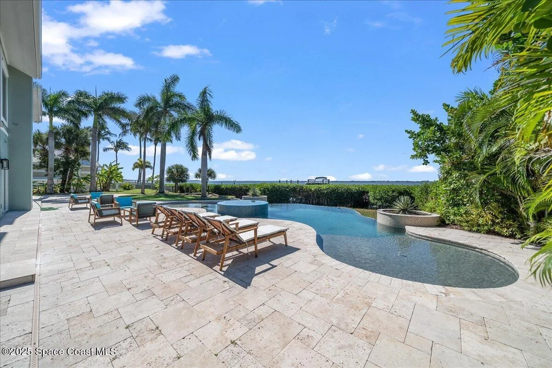 Photo of 182 Bayshore Drive