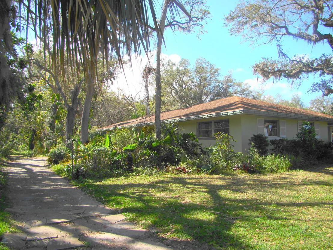 Photo of 2141 Rockledge Drive