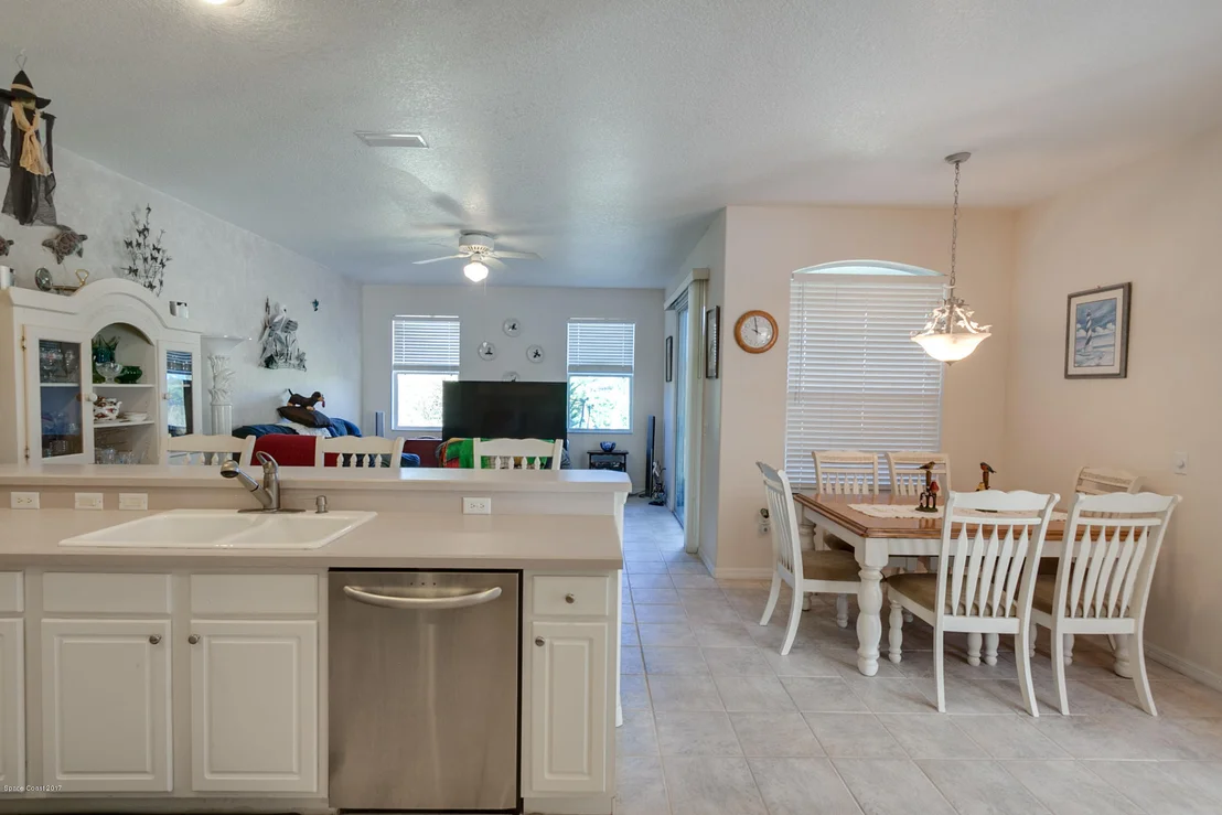 Photo of 5719 Newbury Circle