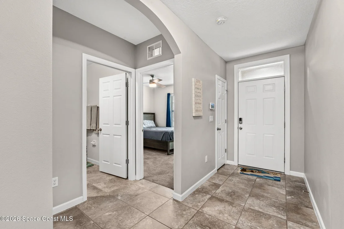 Photo of 648 Coyote Drive