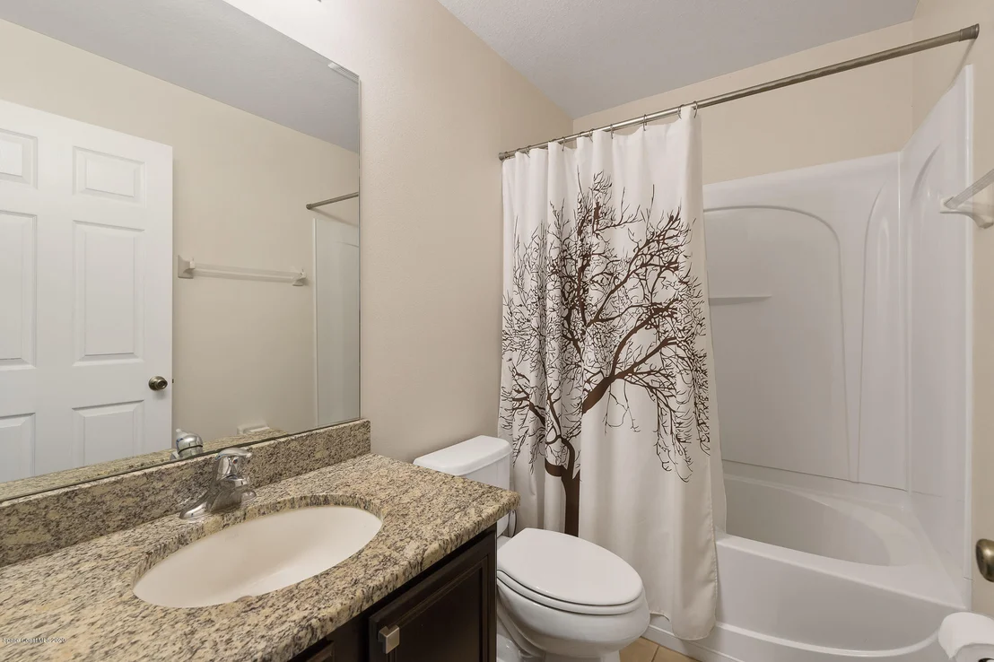 Photo of 335 Dryden Circle