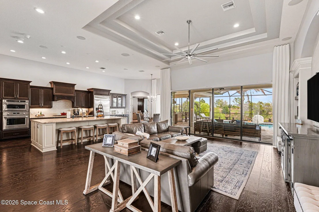 Photo of 2882 Emeldi Lane