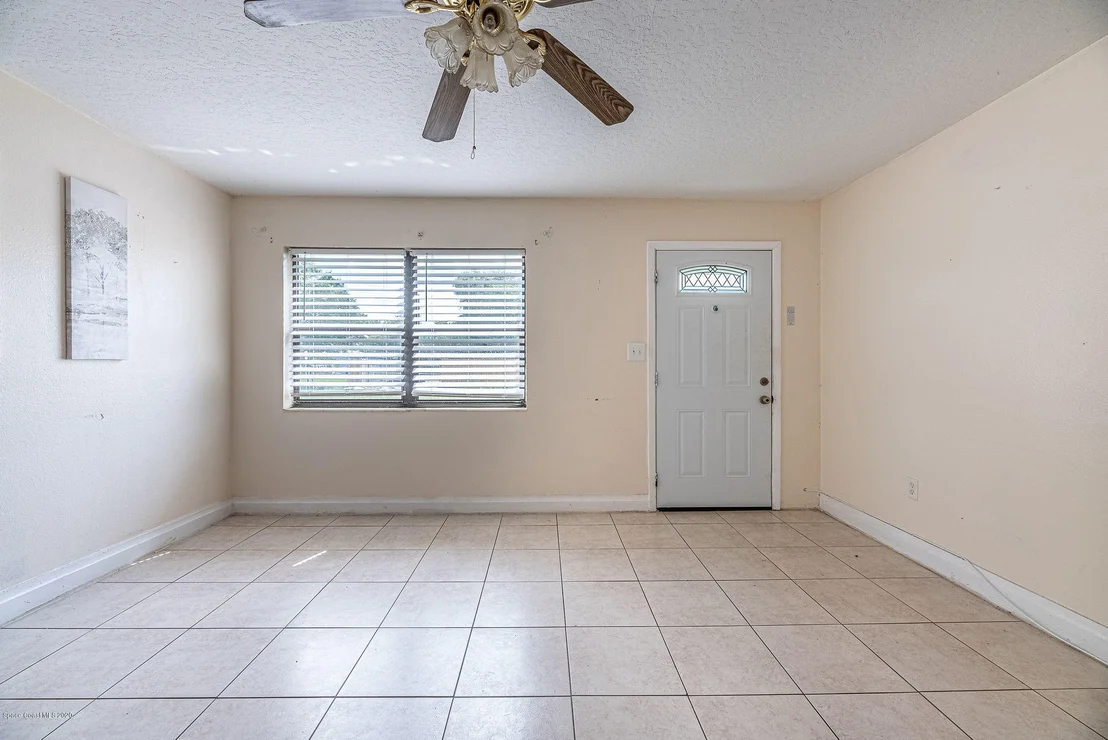 Photo of 2847 Colbert Circle