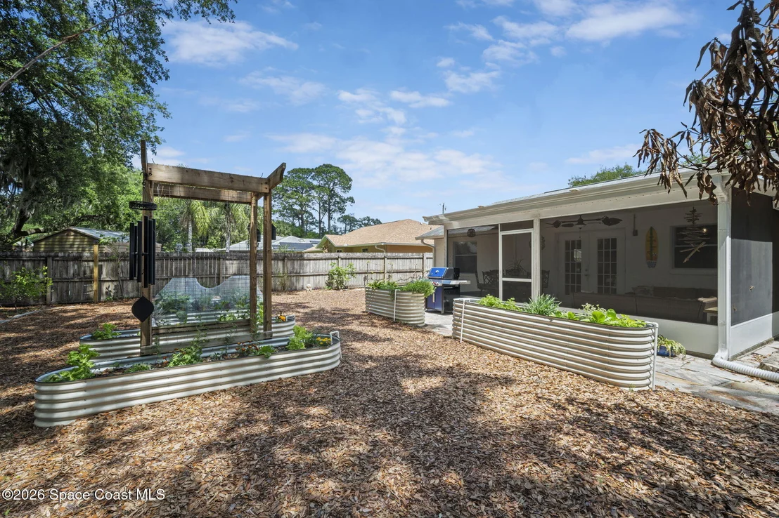 Photo of 7455 Darien Road