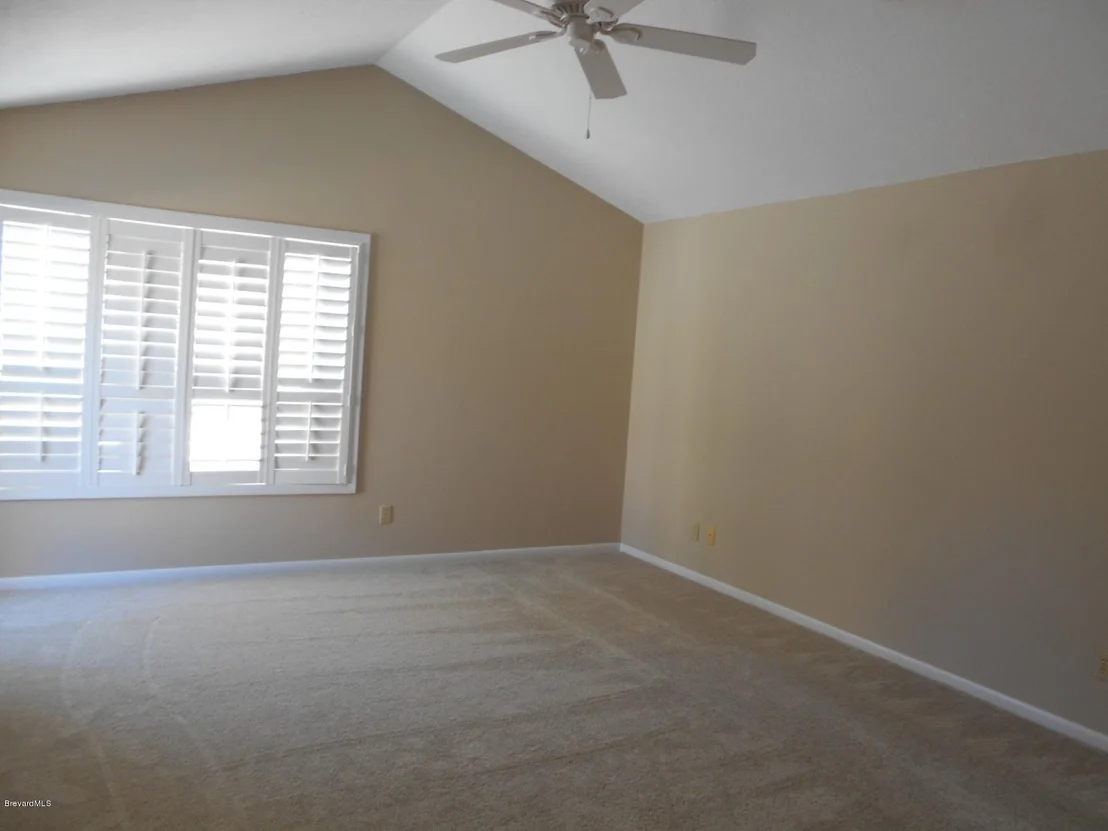 Photo of 541 Nightingale Drive