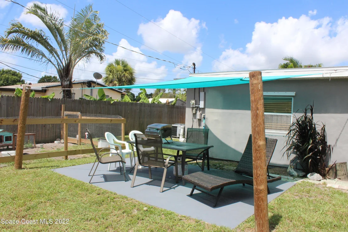 Photo of 2919 Emory Street