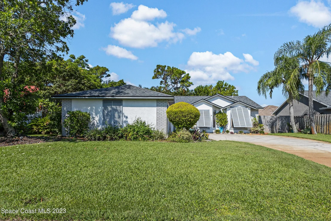Photo of 937 Pine Baugh Street