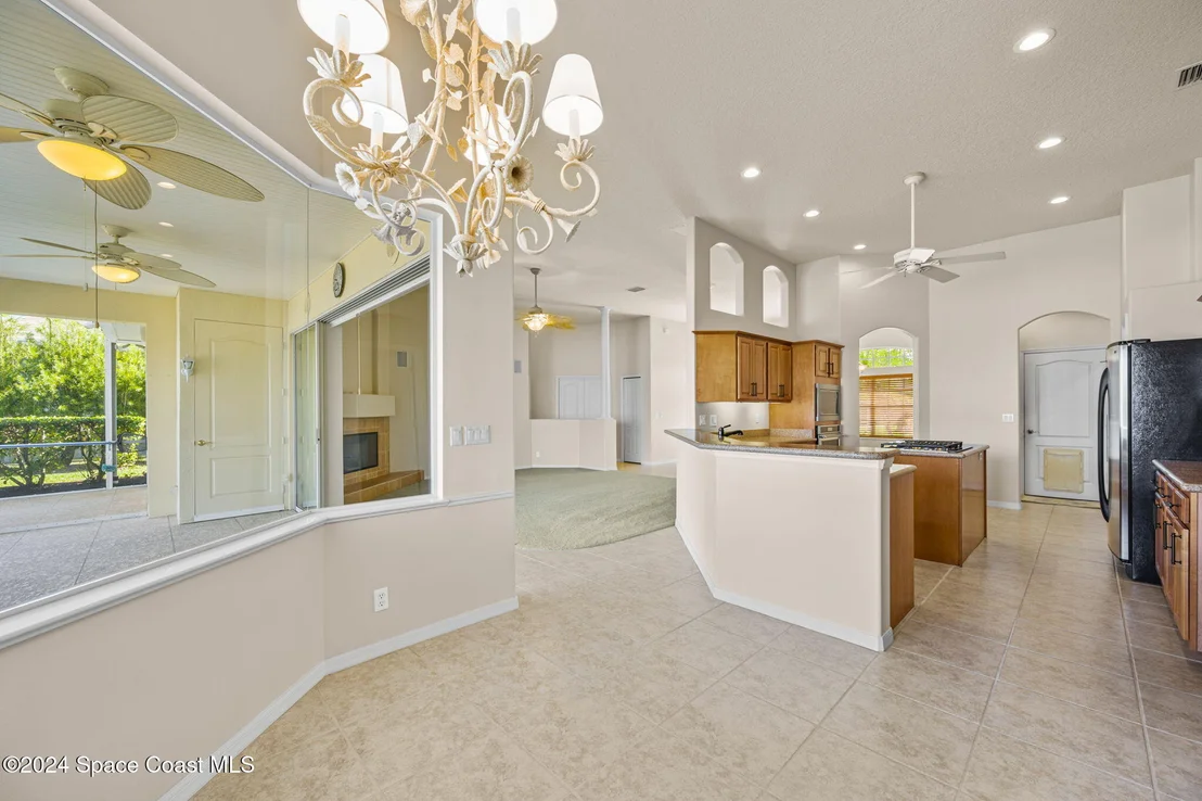Photo of 930 Starling Way