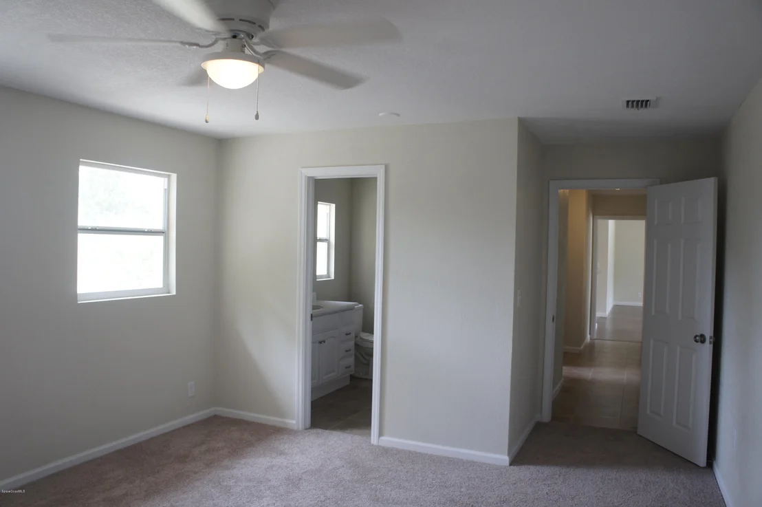 Photo of 1310 Sun Circle E