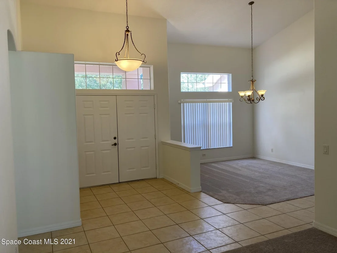 Photo of 1444 Sumter Lane