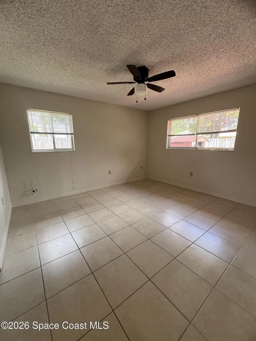 Photo of 6485 Manila Drive