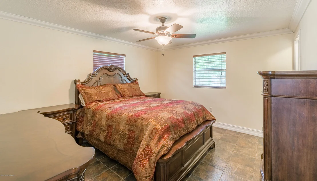 Photo of 1087 Hermosa Drive