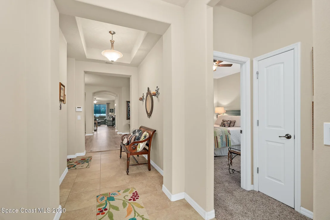 Photo of 968 Buckthorn Trail