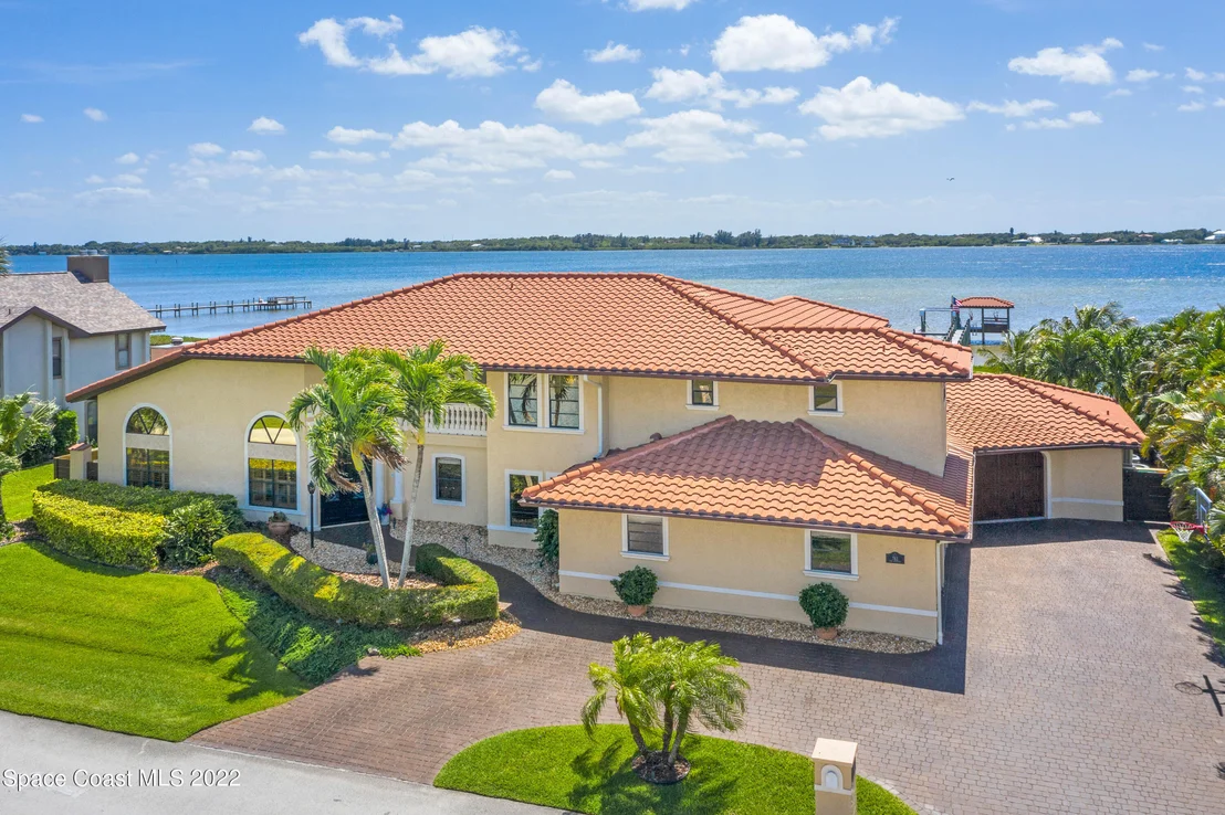 Photo of 762 Loggerhead Island Drive