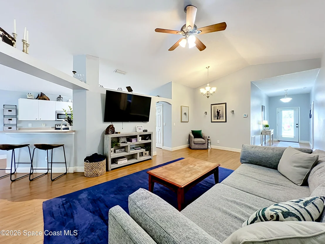 Photo of 2085 Bayhill Drive