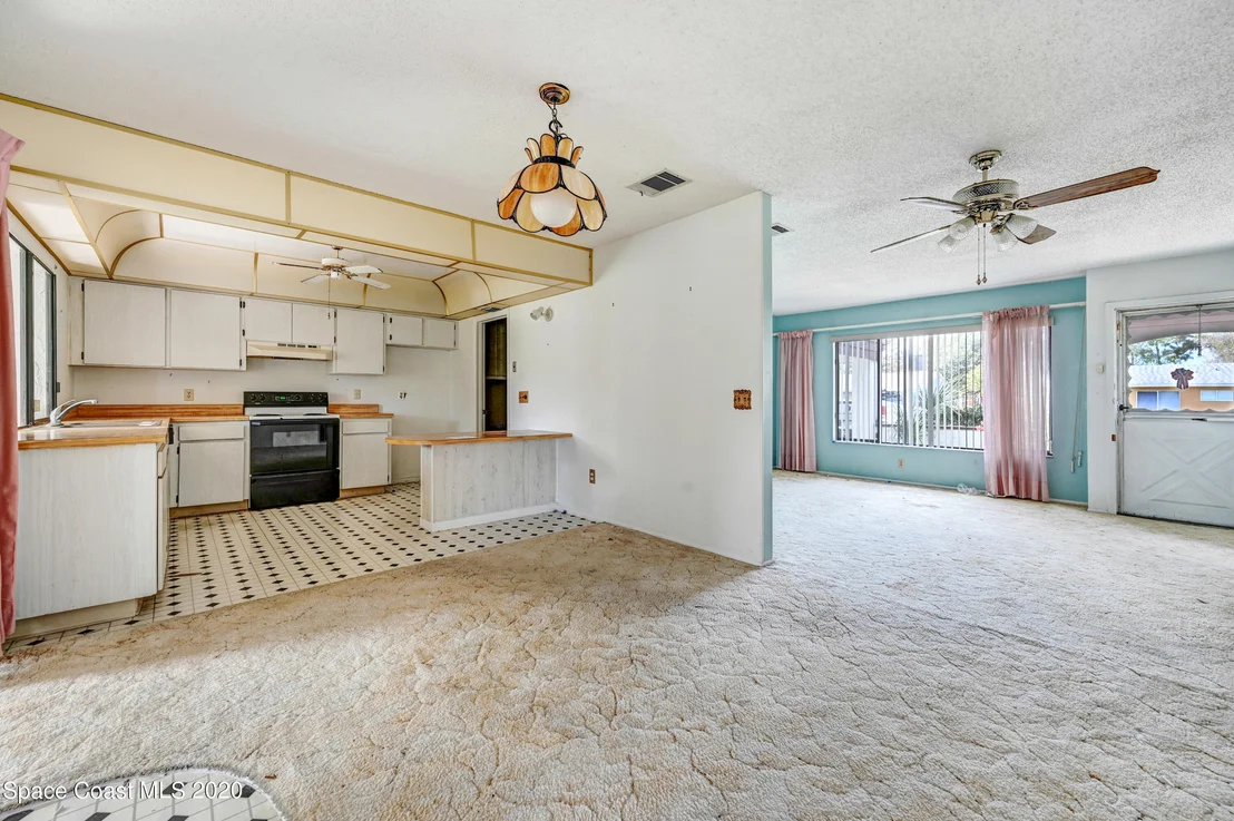 Photo of 1251 Freil Road NE
