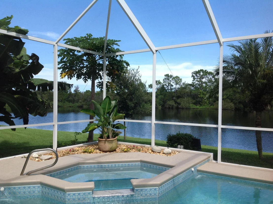 Photo of 855 CARRIAGE HILL Road