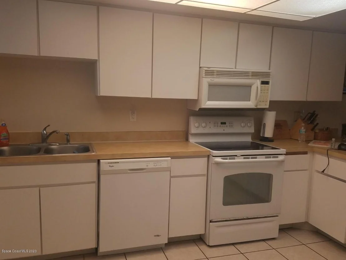 Photo of Unit 1225 at 305 Tangle Run Boulevard