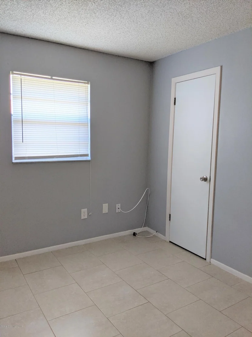 Photo of 409 Count Street