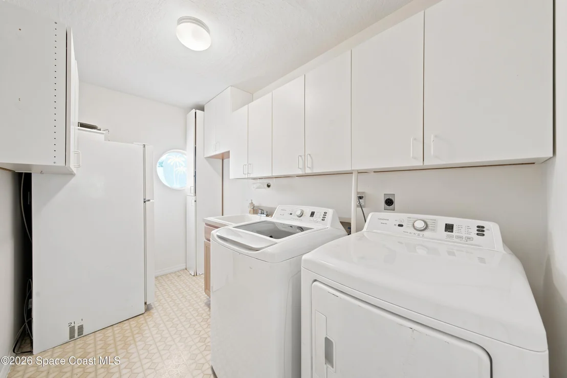 Photo of 1051 Fieldstone Drive