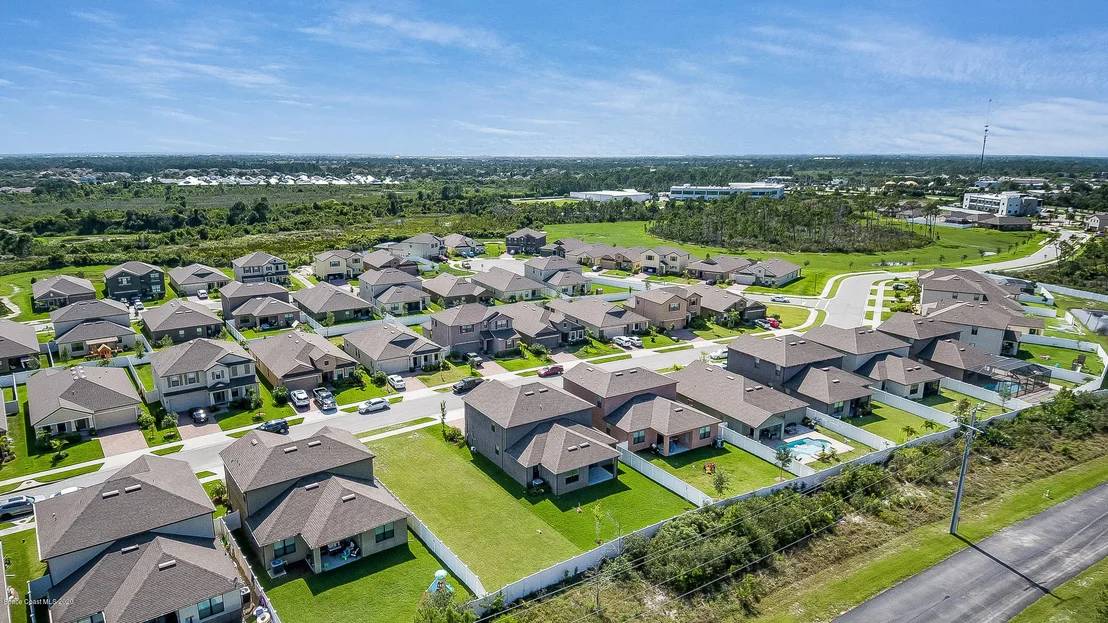 Photo of 1595 Fuji Drive
