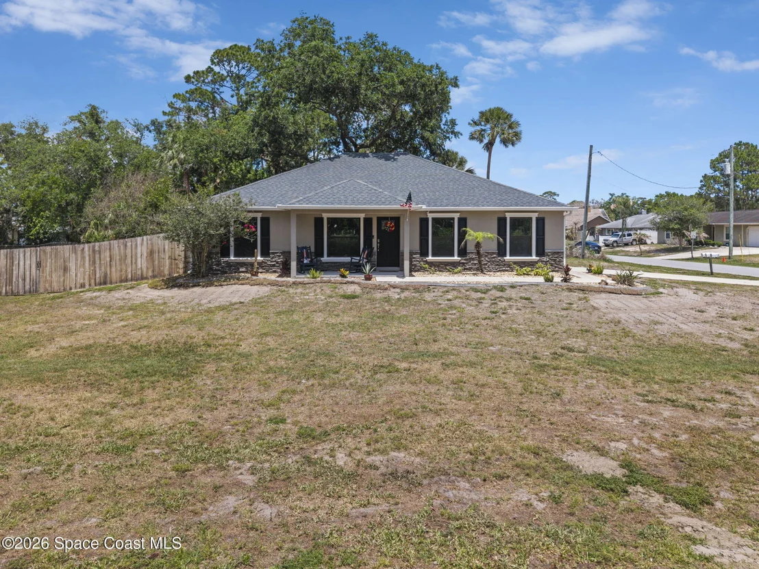 Photo of 6435 Wien Lane