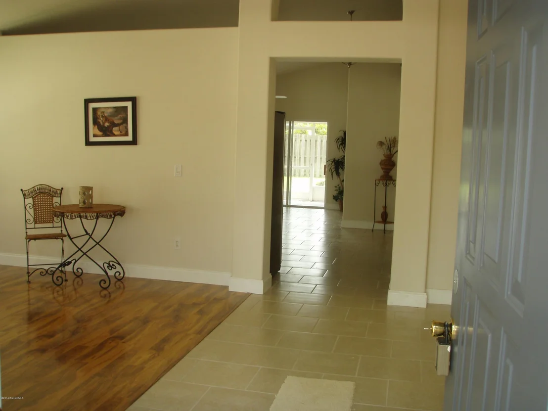 Photo of 2681 Bradfordt Drive