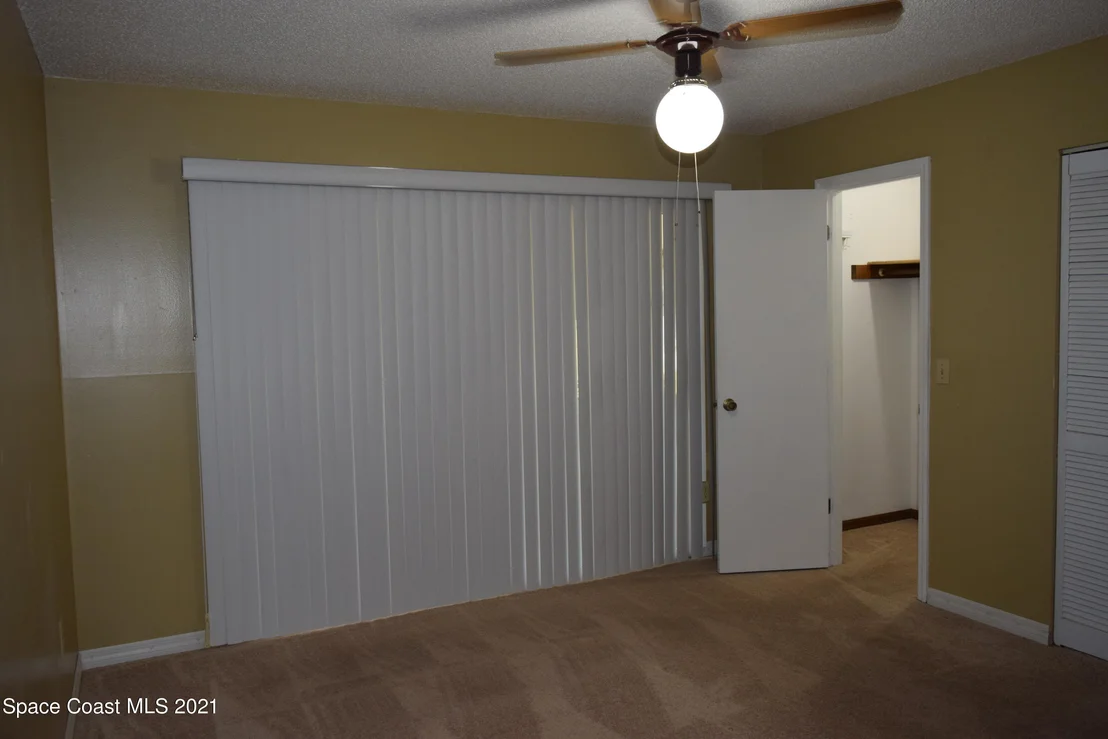 Photo of 1111 Grapefruit Road SE