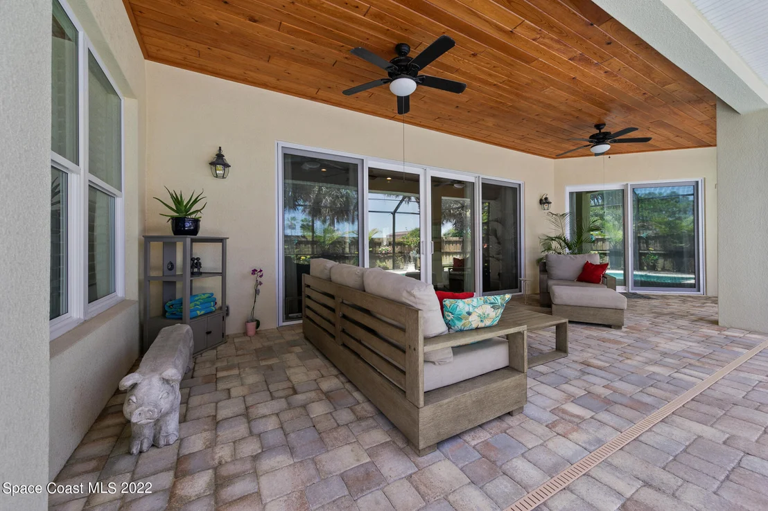 Photo of 130 7th Avenue