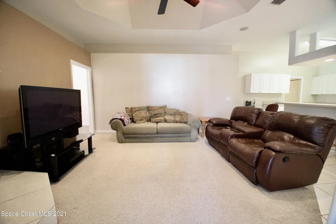 Photo of 6439 53rd Circle
