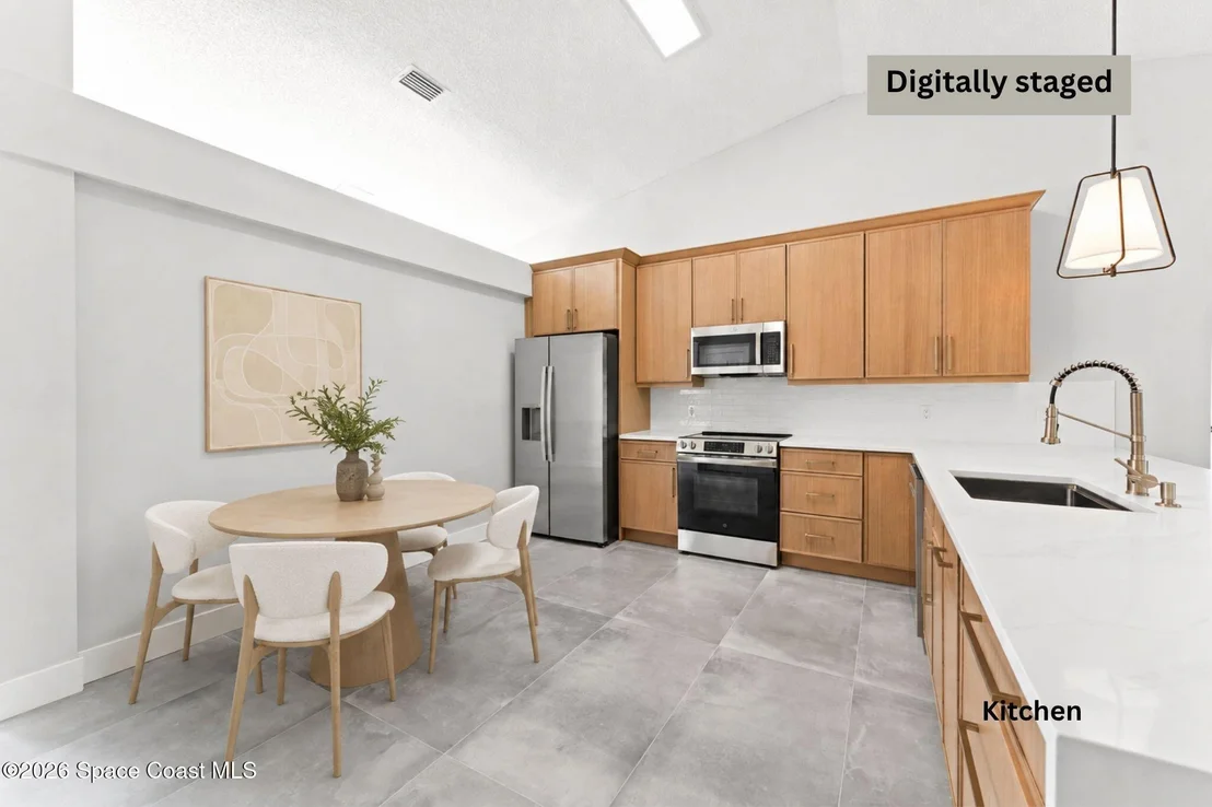 Photo of 1384 Hill Avenue